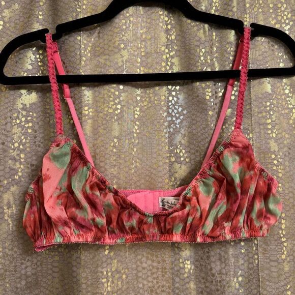 Free People Pretty Little Bralette Pink Strawberry Combo Medium NWOT - Picture 1 of 9